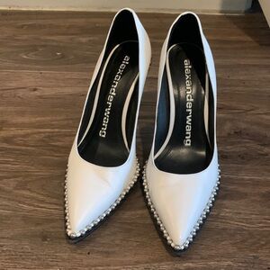 Alexander Wang White Studded Rie Calf Pump heel EUC